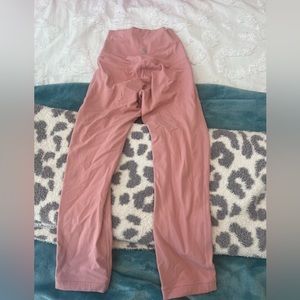 pink cropped lululemon leggings